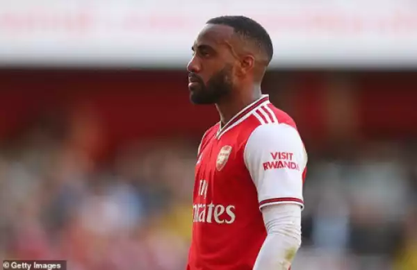 Lacazette Likes IG Post Calling For Emery To Be Sacked After Crystal Palace Draw